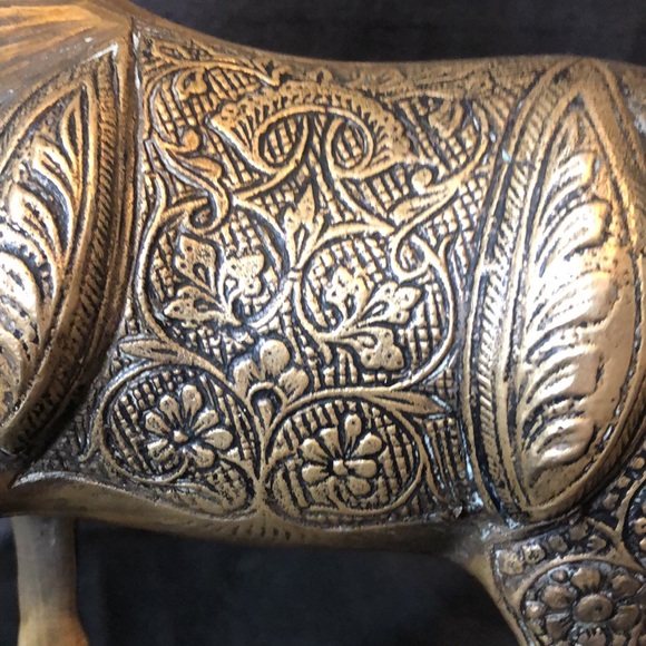 Medieval horse brass figure large 10” H 12” L midcentury Korea.  Free standing - Picture 4 of 8